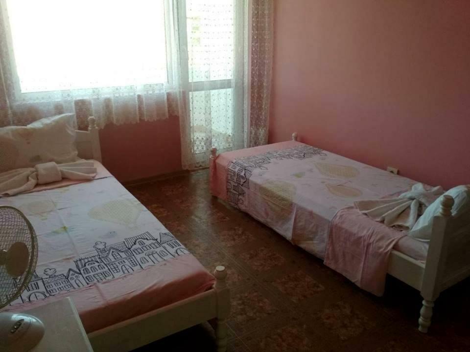 Appartement Zafi'S House à TTchernomorets Extérieur photo