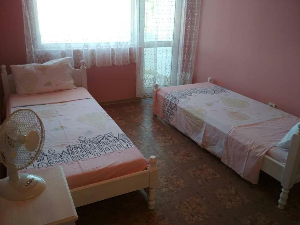 Appartement Zafi'S House à TTchernomorets Extérieur photo